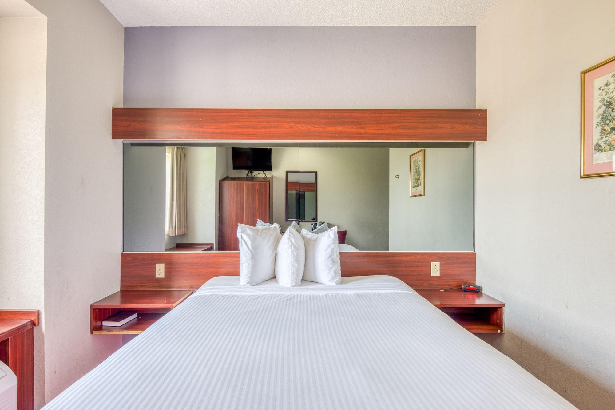 Trident Inn & Suites, Baton Rouge (Adults Only) Prairieville Dış mekan fotoğraf