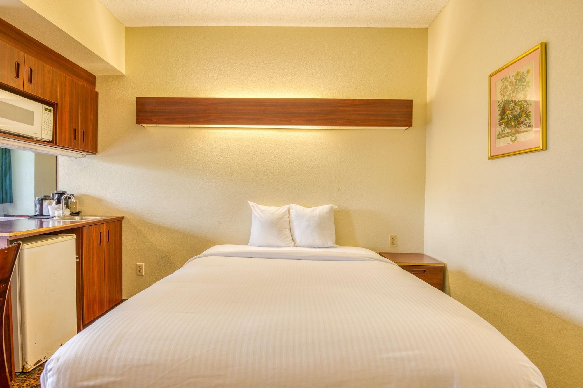Trident Inn & Suites, Baton Rouge (Adults Only) Prairieville Dış mekan fotoğraf