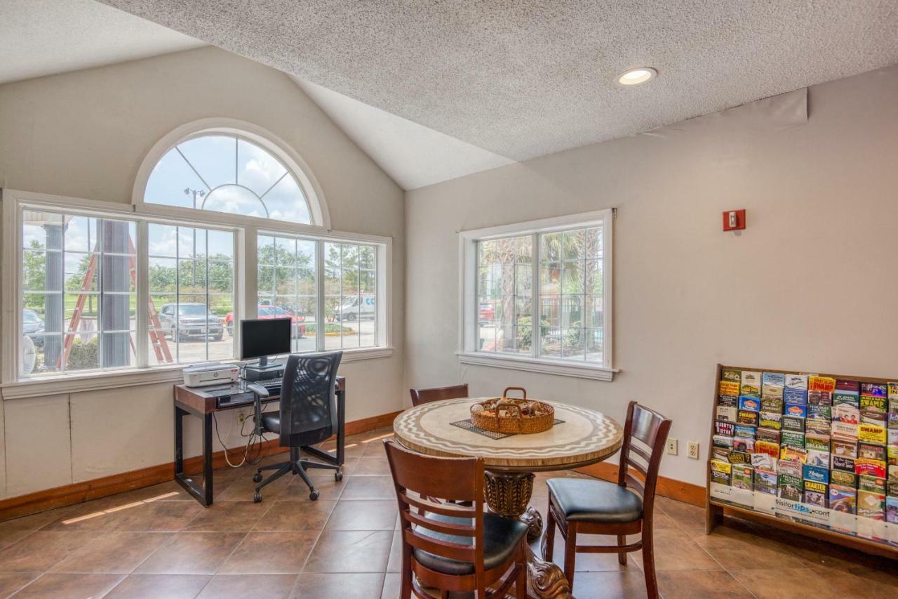 Trident Inn & Suites, Baton Rouge (Adults Only) Prairieville Dış mekan fotoğraf
