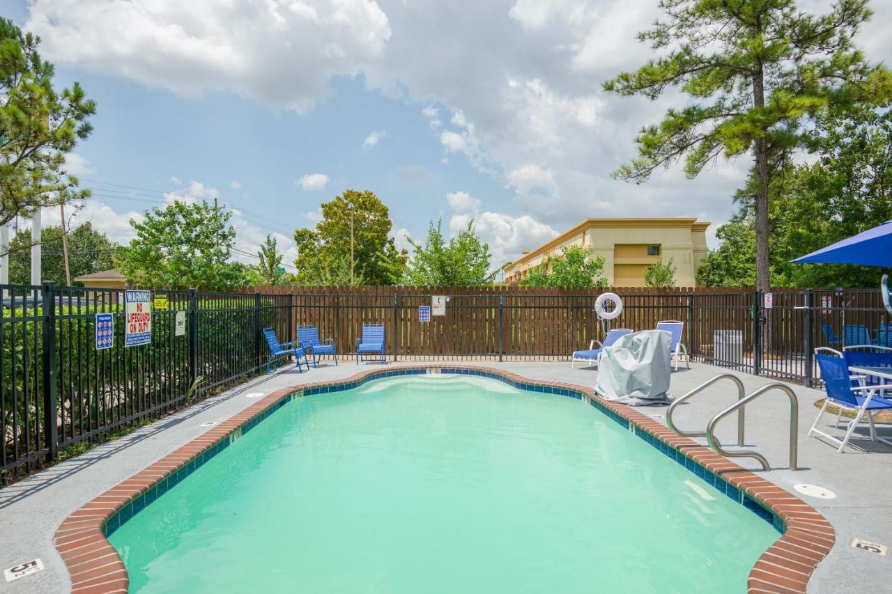 Trident Inn & Suites, Baton Rouge (Adults Only) Prairieville Dış mekan fotoğraf